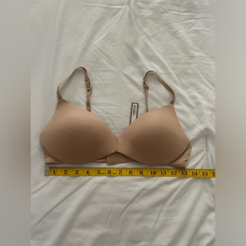 Skims wireless form push-up plunge bra - Picture 6 of 9